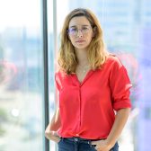 Efrat Shuster, Adv.